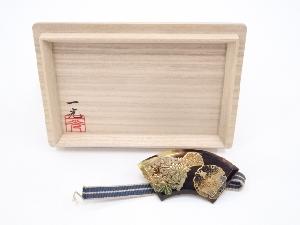 清瀬一光造　本鼈甲金蒔絵扇面型帯留　共箱　□z